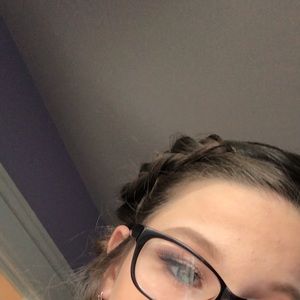 Meet your Posher, Missy